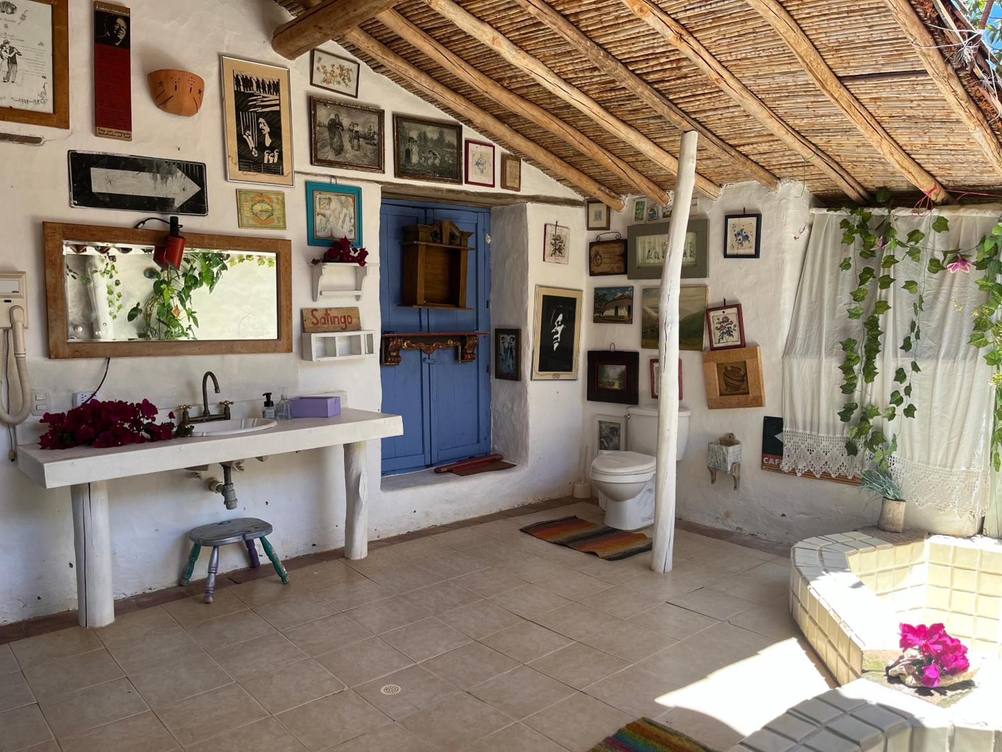 Tree Of Life - Hostel باريكارا المظهر الخارجي الصورة